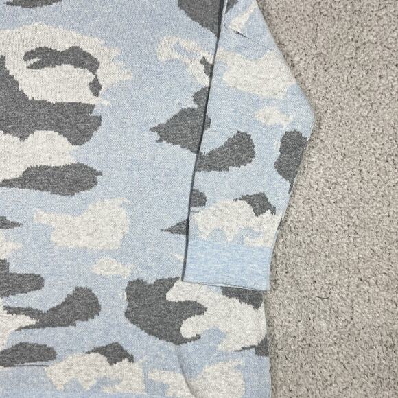 Kinross Cashmere Sweater Womens S Blue Camo Print Pullover Preppy - Picture 8 of 14
